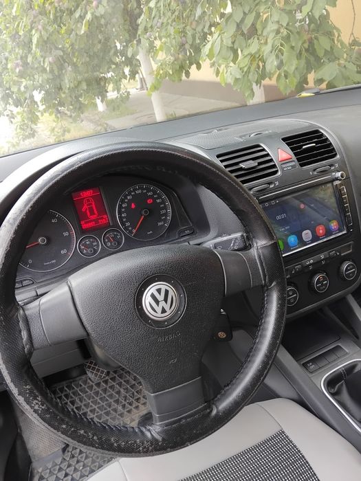 VOLKSWAGEN Golf 2009 — imagine 3