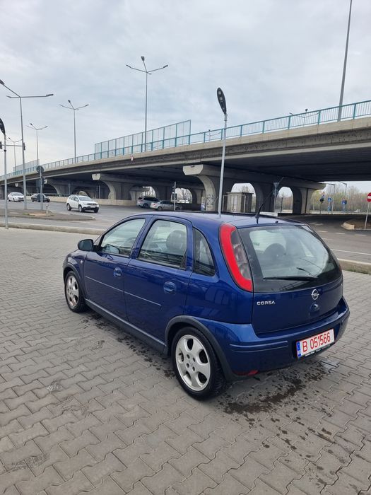 Mașinuța la preț de trotineta