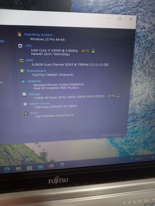 Laptop intel i5,ssd 128,baterie noua  3 ore