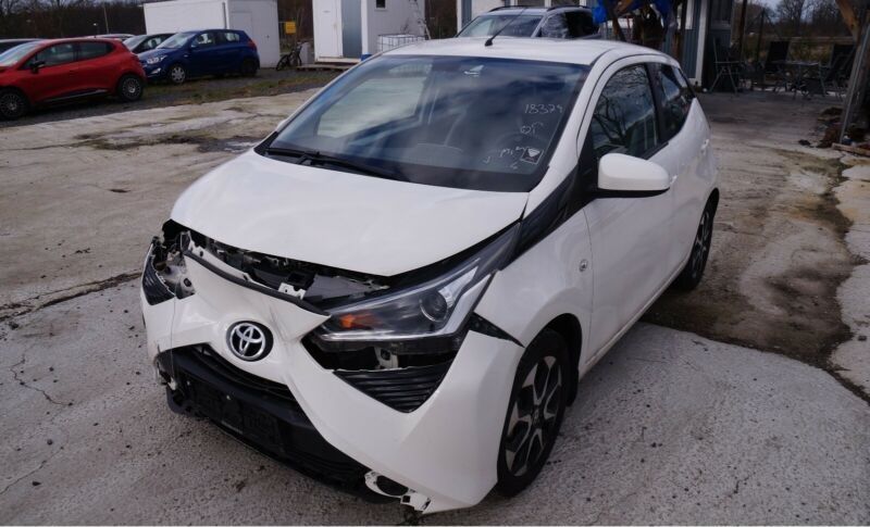 НА ЧАСТИ! Toyota Aygo 1.0 i 69 кс. 1KR - FE 2007 г. X Климатик