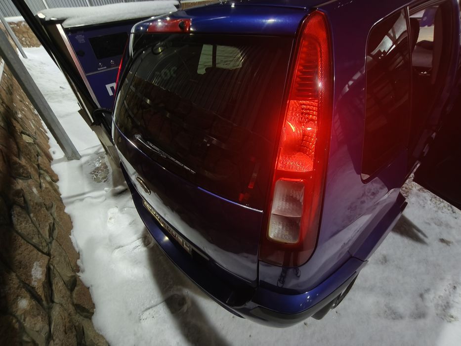 Продам надёжного FORD'a