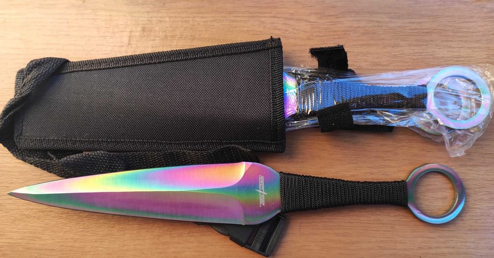 Ножове за хвърляне /дължина 29,8 см и тегло 150 грама /