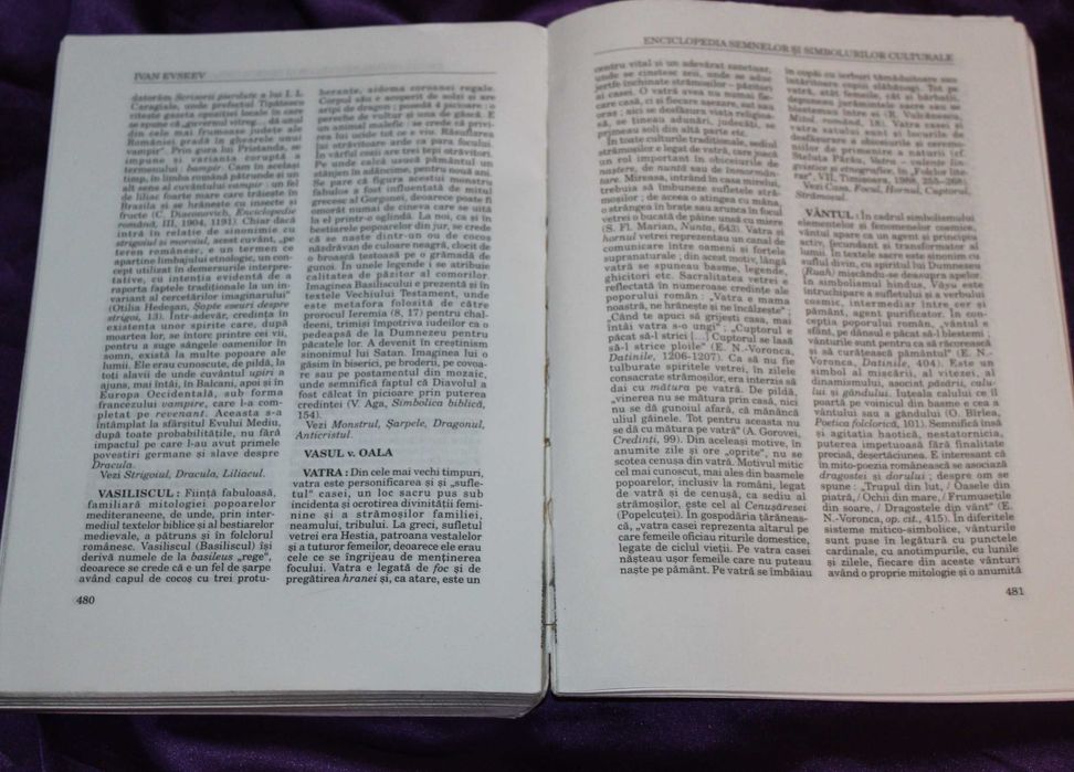 etnologie  Ivan Evseev Dictionar de magie demonologie si mitologie romaneasca Ion Ghinoiu – Panteonul romanescMaurice Cocagnac – Simbolurile biblice