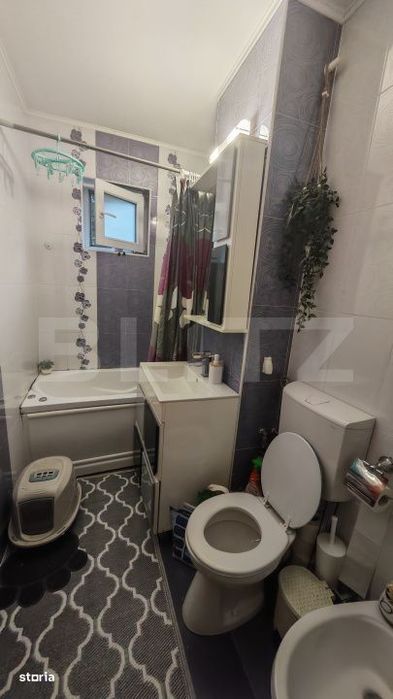 Apartament cu 3 camere, 50.85 mp, zona Rogerius