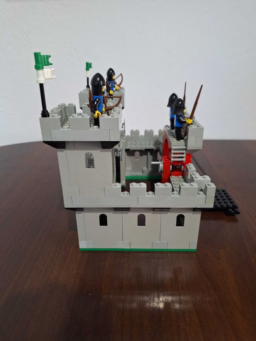 Lego 6073: Knight's Castle