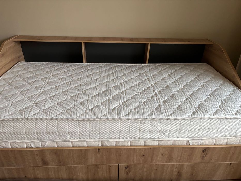 Двулицев пружинен матрак Тед Фаворит