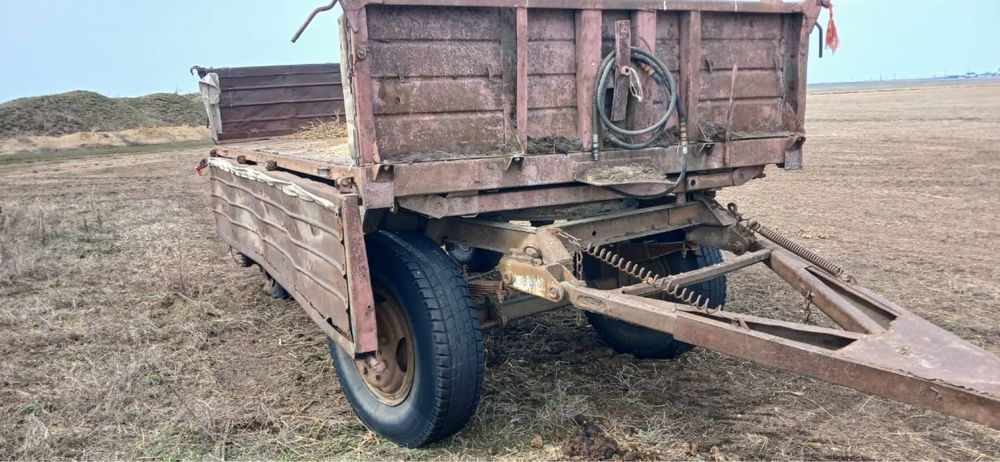 Продам прицеп ПТС 6