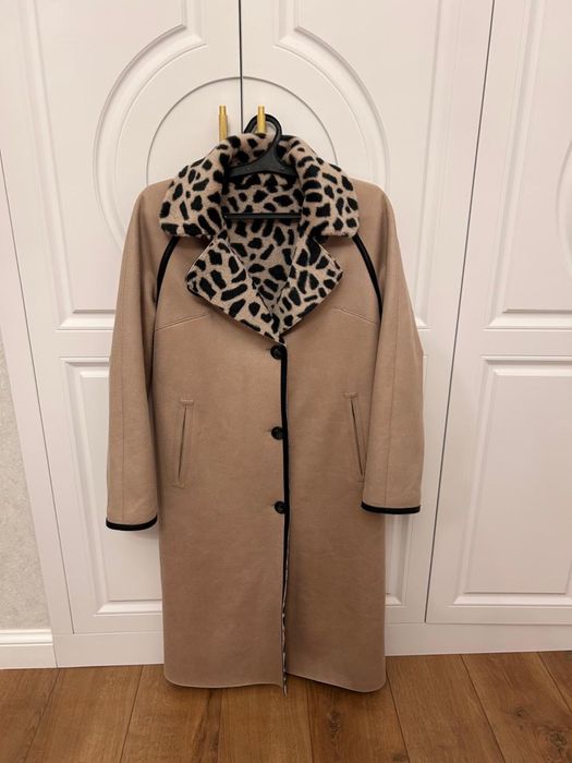 Продам новое пальто