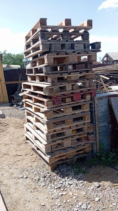 Продам поддоны 120/80