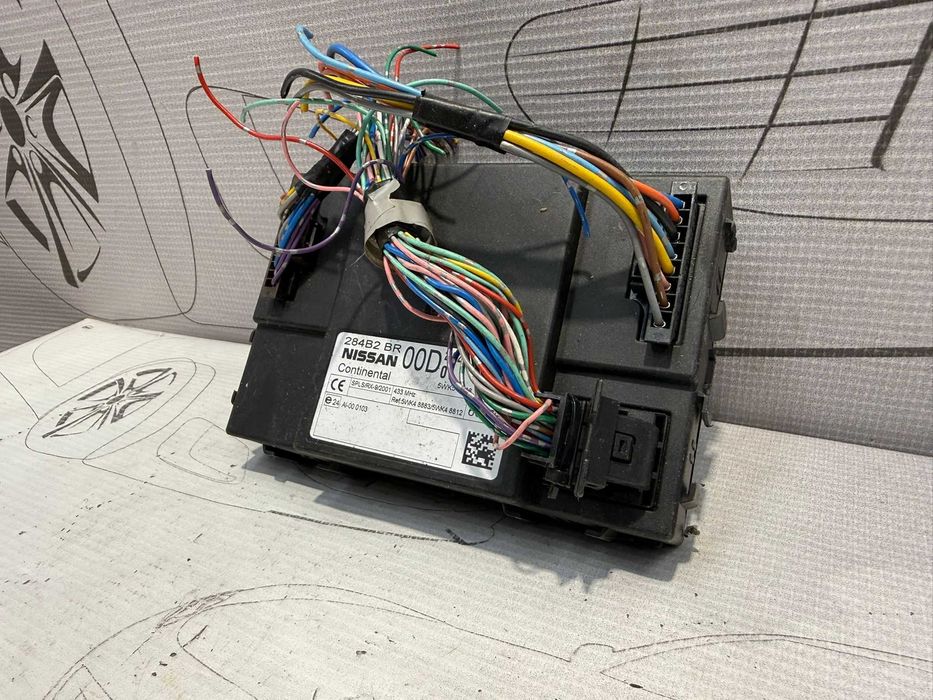 Modul confort BCM / Unitate caroserie Nissan Qashqai 284B2BR00D 2012 / [2006-2010] / (5B3)