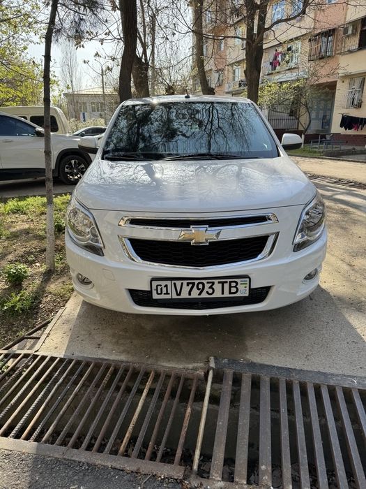 Срочно сотилади.