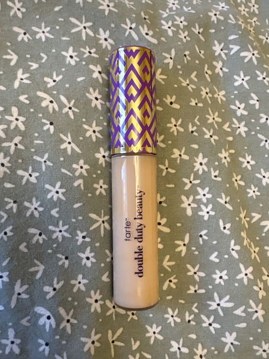 Concealer Tarte nuanța 22N