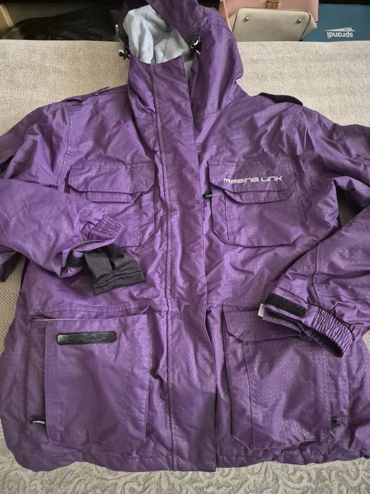 Дамски ски якета и ски долница