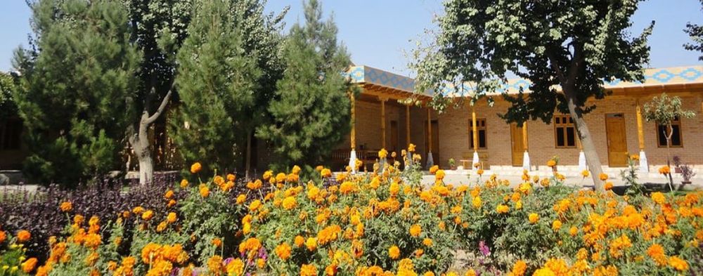 Boston Saroy Mehmonxonasi