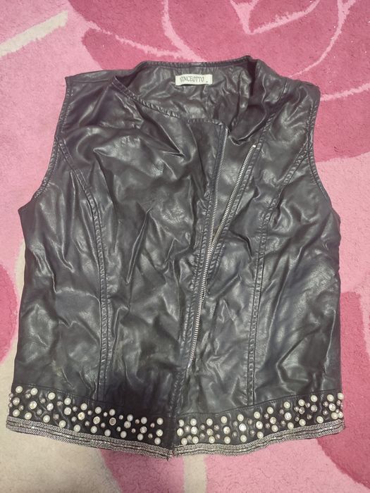 Елегантно елече с камъни и перли