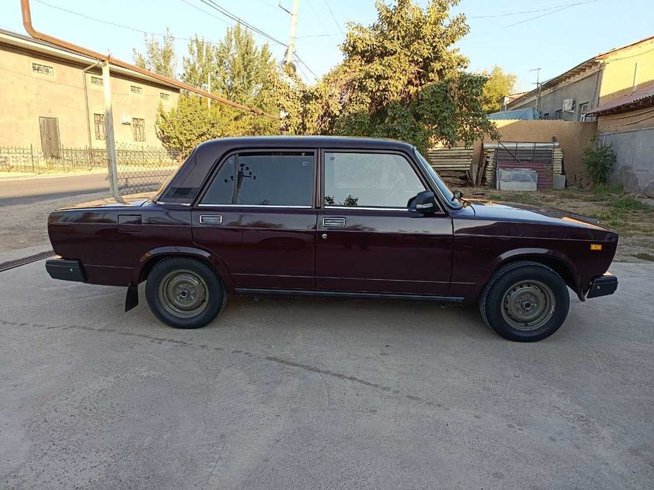 Mashina Vaz 2107