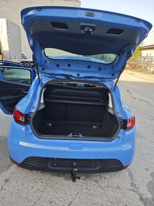 Renault Clio 1.5dci, 90cp, automat,A/C,,navi,pilot,bluetooth,2xPDC,led