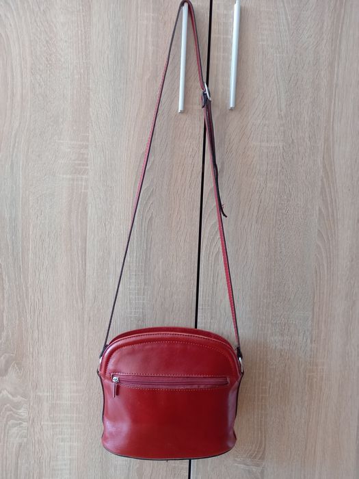 Малка дамска чанта