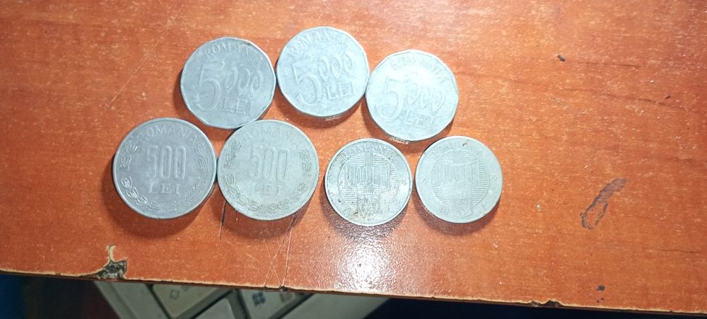 Monede românești din aluminiu 500 ,1000 și 5000 lei anii 2000