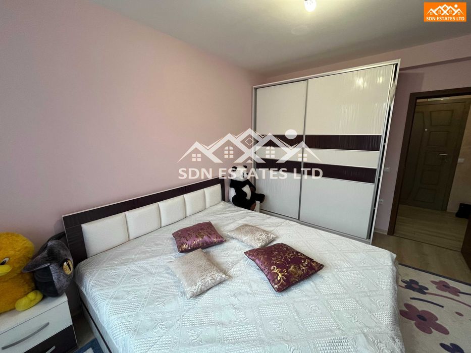 Продава прекрасен напълно обзаведен апартамент с три спални до Лидл