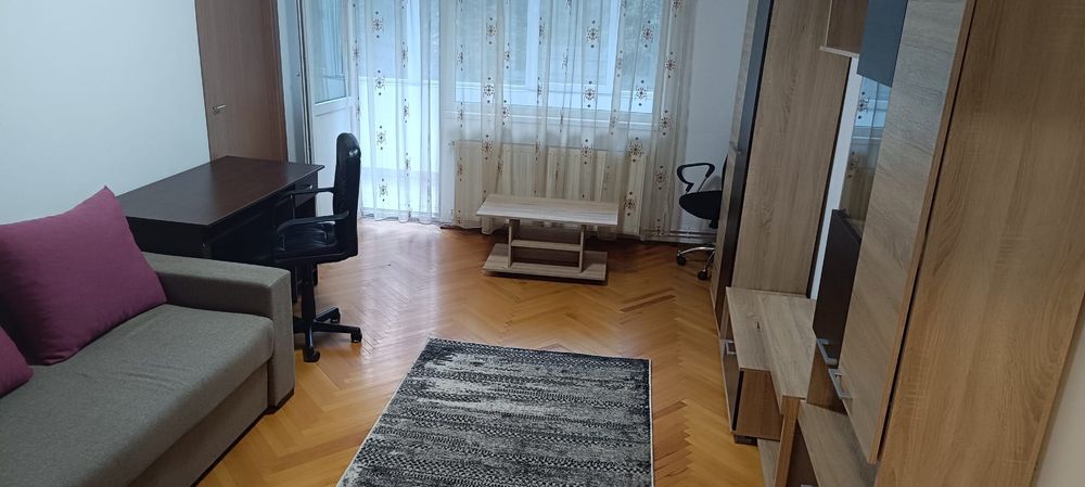 UMFST Cornisa - apartament cu 3 camere de închiriat/ for rent