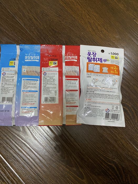 Ароматизатор-дезодорант для шкафа Daiso