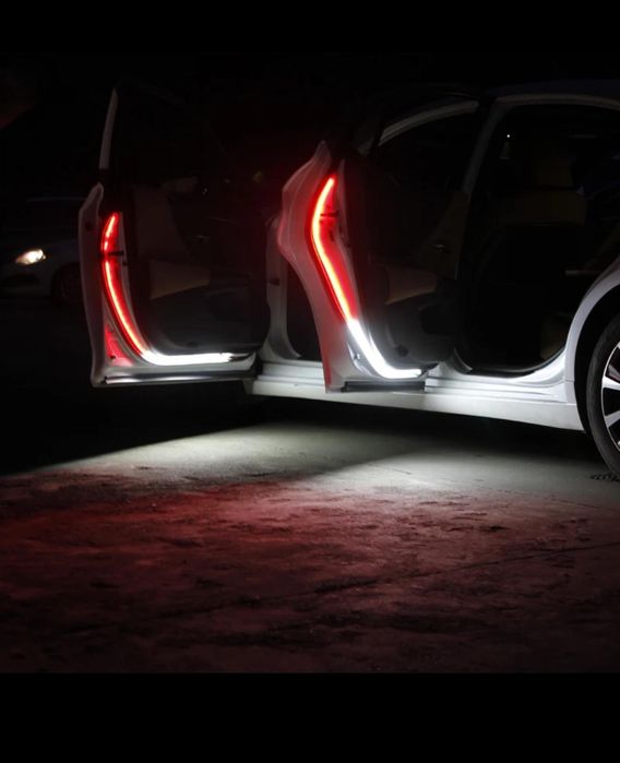 Set 2 sau 4 benzi flexibile de avertizare cu lumina led usa auto