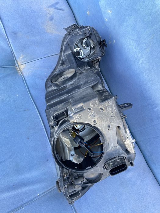 Фара Шкода "Yeti"