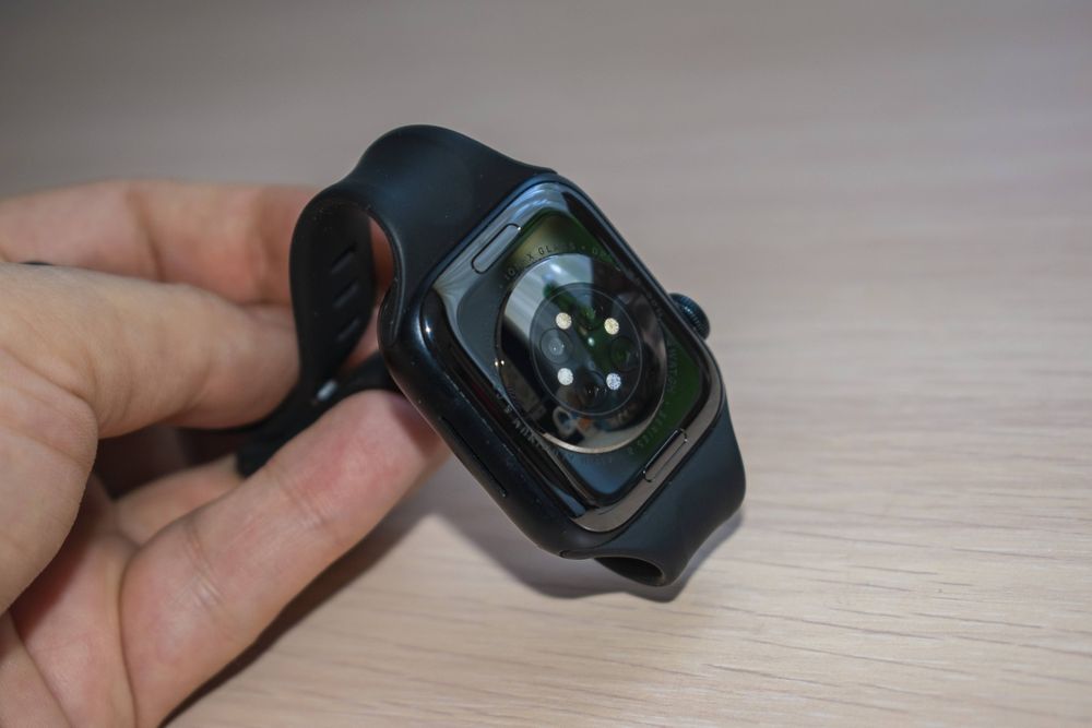 Apple watch 8 41mm. midnight aluminium