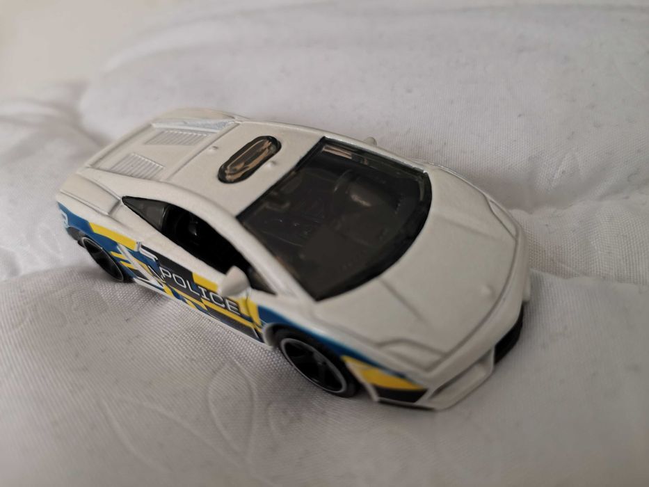 MBX/HW mainline Lamborghini, McLaren, Bentley