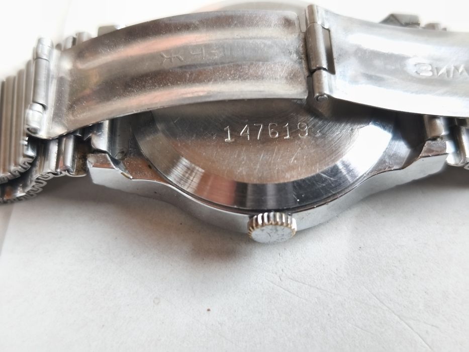 Механичен часовник Победа / зелен циферблат