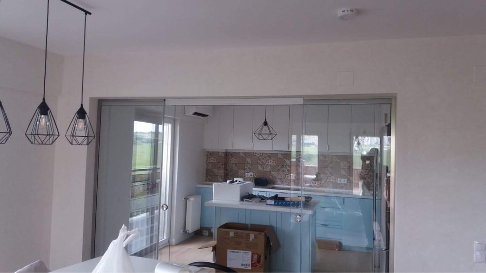 Usi armonice din sticla securizata