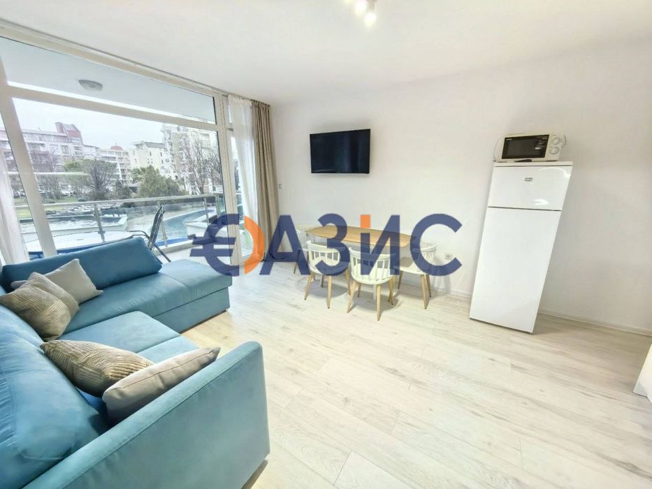 Продава се Тристаен апартамент в к.к. Слънчев бряг - 93 кв.м за 565 €/кв.м - Снимка #3