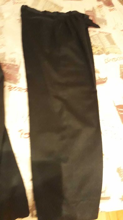 Мъжки Костюм Шит По Индивидуална Поръчка