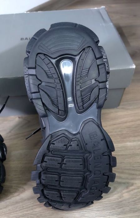 Balenciaga Track