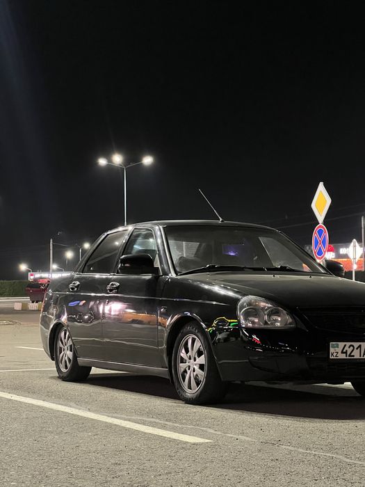 Lada Priora седан 2013