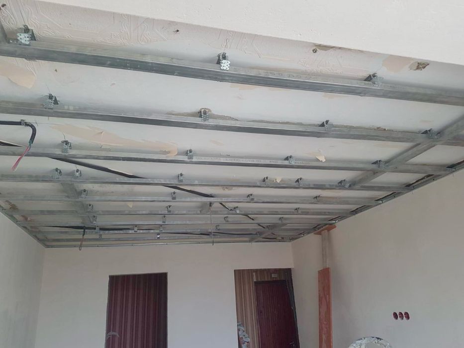 Renovări Constanța – zugrav, glet, rigips, finisaje, gresie, parchet