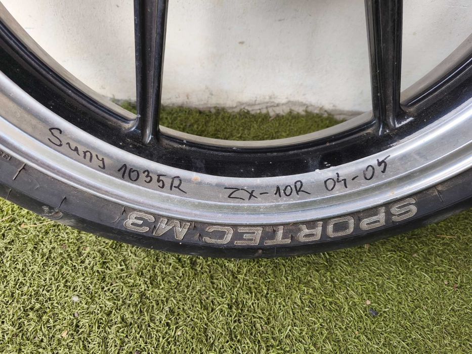 Предна капла за Kawasaki zx10r 04-05г.