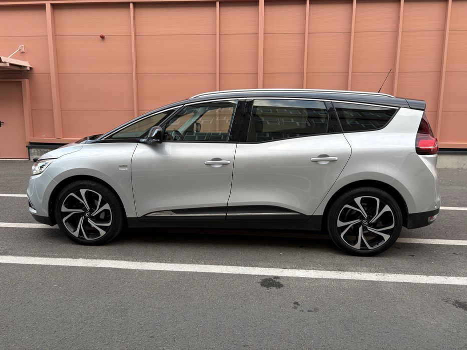 Renault  Grand Scenic Bose Edition