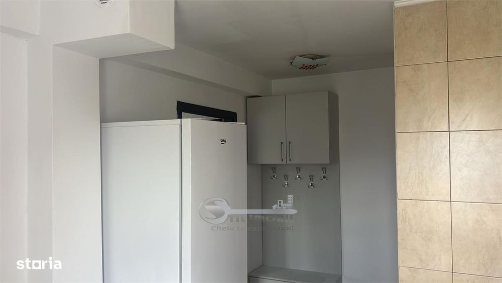Liber, apartament 2 camere, Podu Ros 52 mp, bloc fara risc, baie cu ge