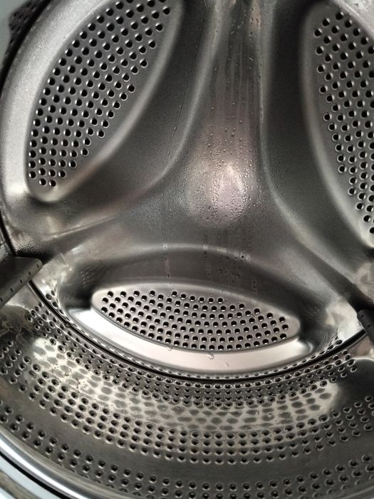 Продам стиральную машинку