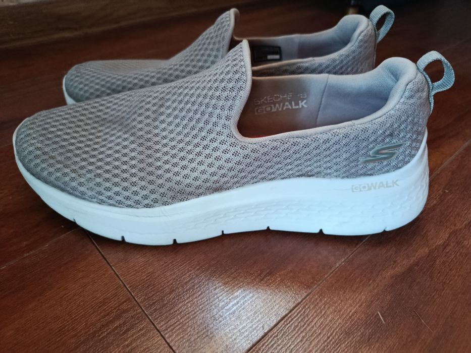 Skechers 44 размер оргинальные