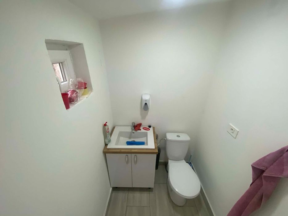 Spatiul comercial