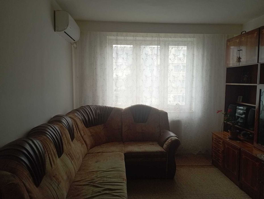 Apartament 4 camere decomandat-etaj2-zona Carpați Deva
