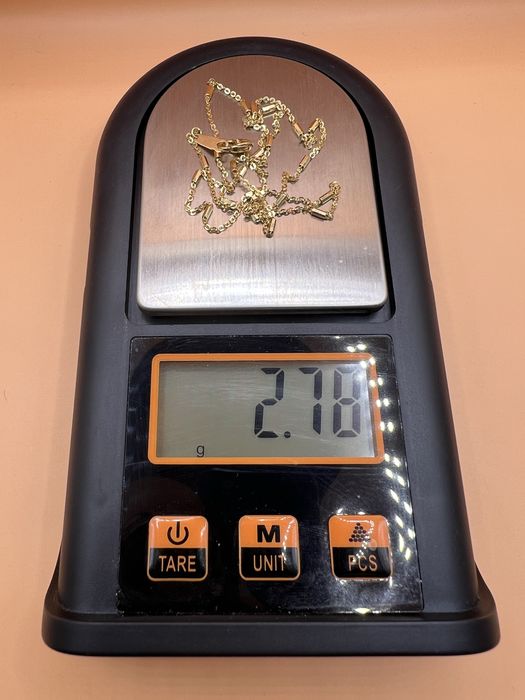 Продам золотую цепочку.