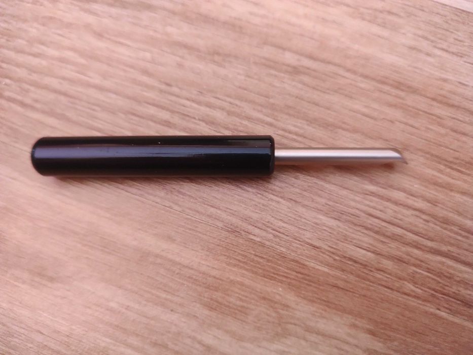 Deschizător de carcasă spate ceas