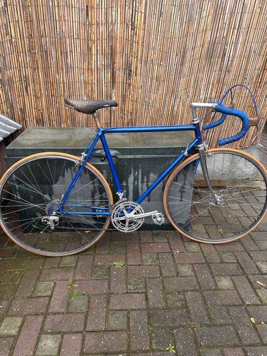 Cursiera italiana linie Shimano 600 Arabesque