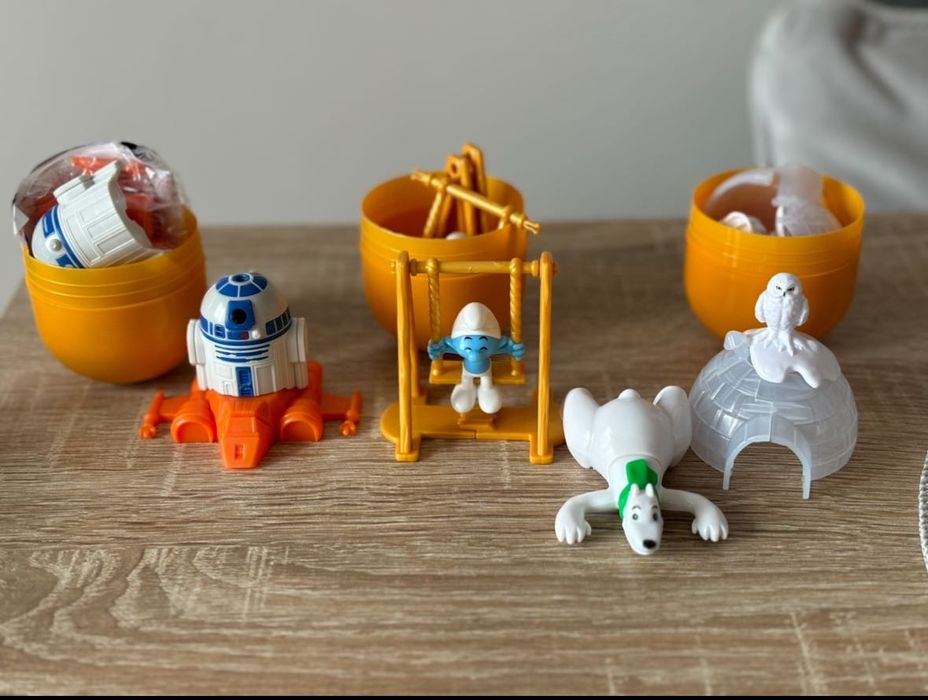 Kinder Surprise Maxi играчки