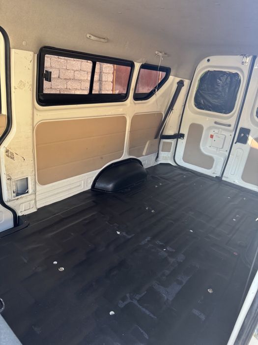 Changan v7 mikroavtobus sotiladi