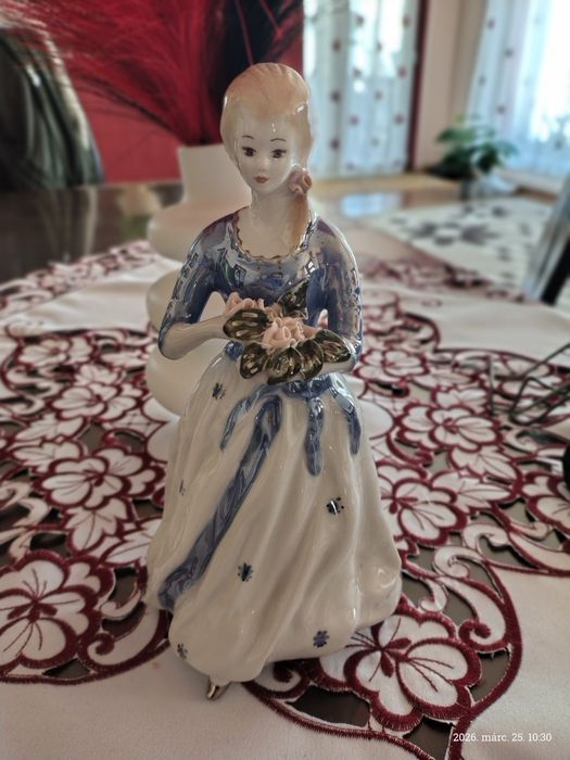 Figurine din porțelan + boluri decorative